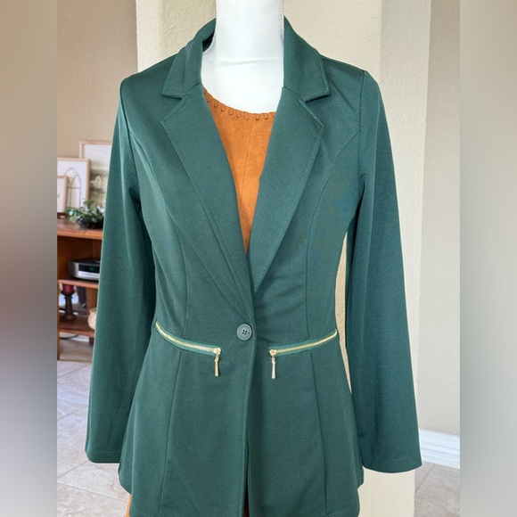 NWT Genhoo Forest Green Sz Sm Blazer pit-pit 19” shoulder - hem 27” - Picture 2 of 4